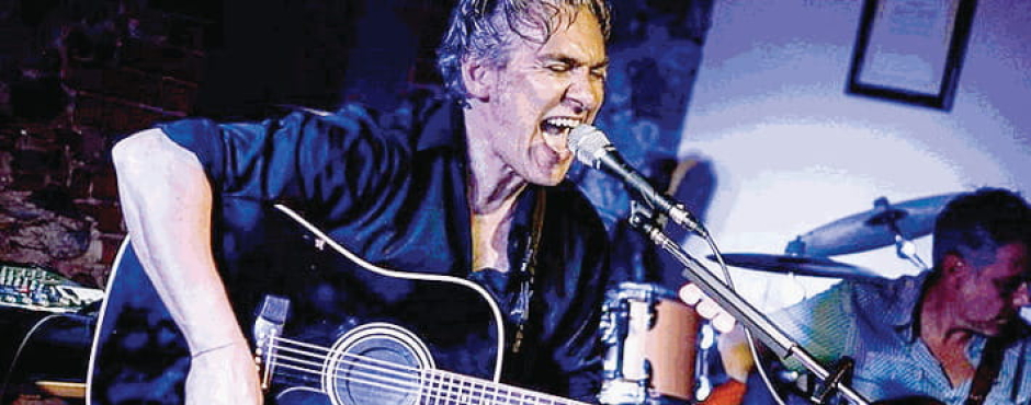 Costa & the Drunks a Omegna: una notte di grandi classici tra rock e d'autore